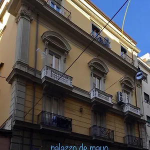 https://ambra-noblesse-naples.hotels-amalfi.com